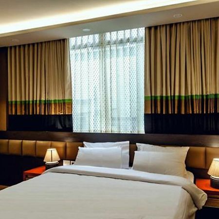 Minla Hotel Bangalore Eksteriør billede