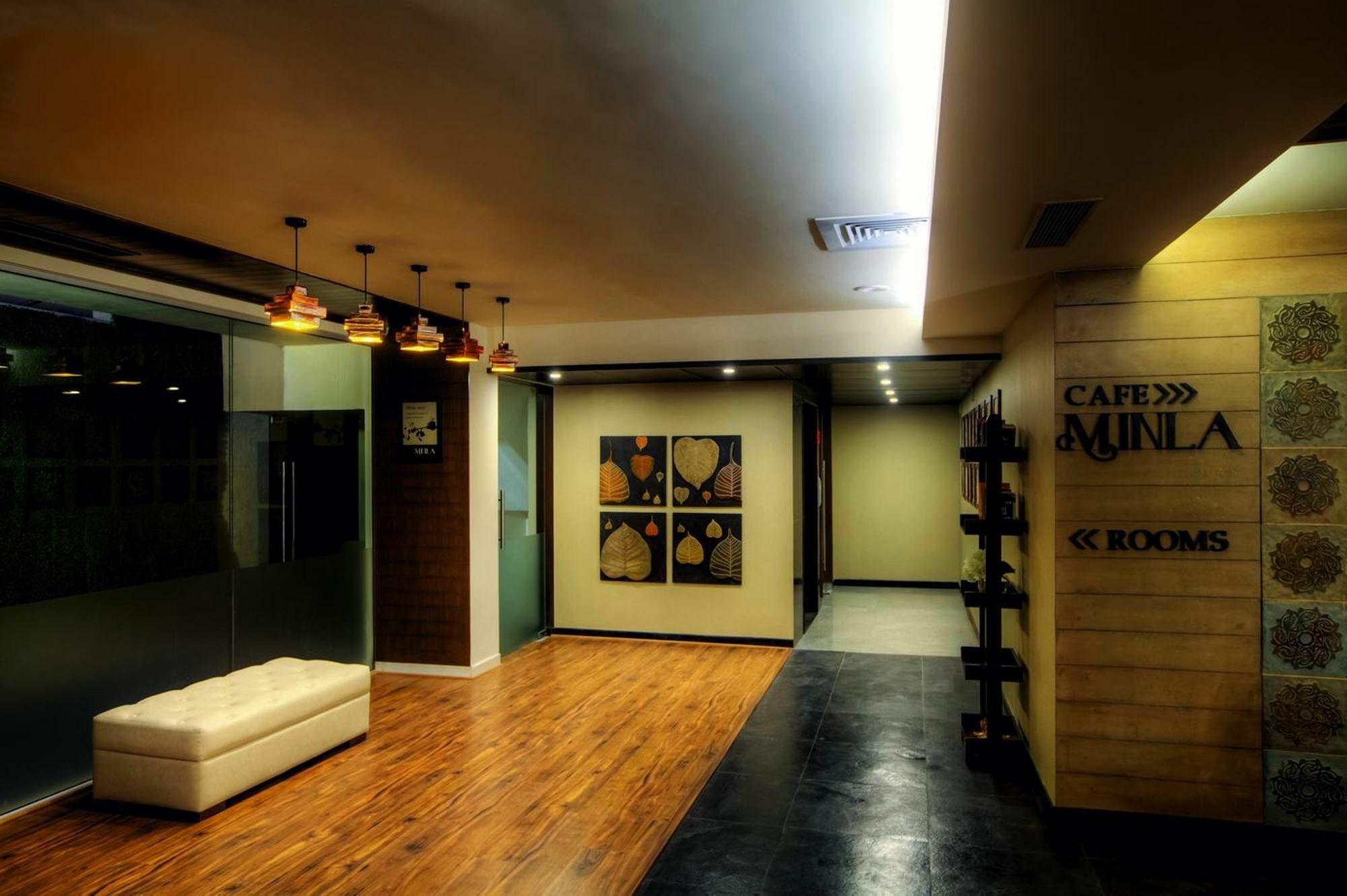 Minla Hotel Bangalore Eksteriør billede